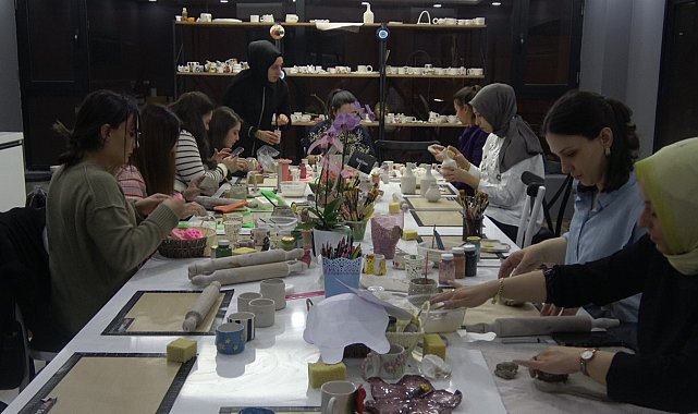 Kilis'te sanat kadınlara terapi oluyor