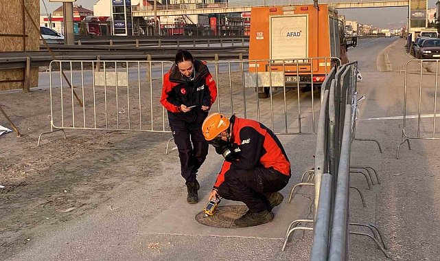 Kocaeli'de 12 gündür devam eden gaz yangını, AFAD ekipleri ölçüm yaptı