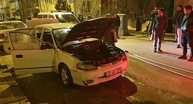 Kontağı çevirdiği esnada biranda alev araç itfaiye ekiplerince söndürüldü