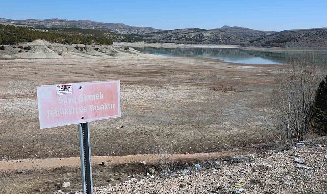 Konya'da barajlarda su seviyesi düştü, tasarrufa dikkat