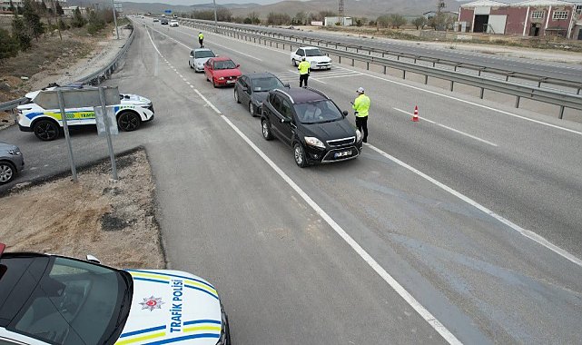 Konya'nın 824 kilometrelik 7 şehirler arası kara yolunda kazalara karşı bayram önlemi