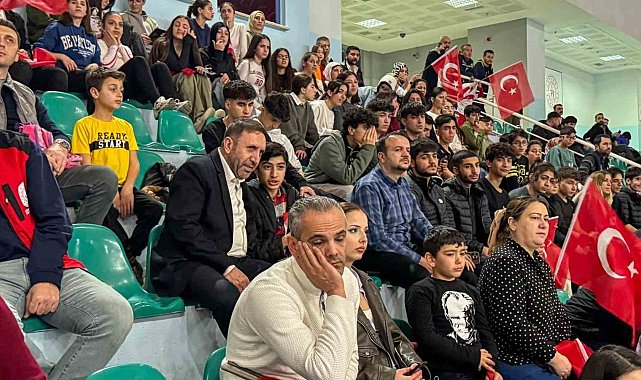 Koruma ve bakım altındaki çocuklardan milli takıma destek