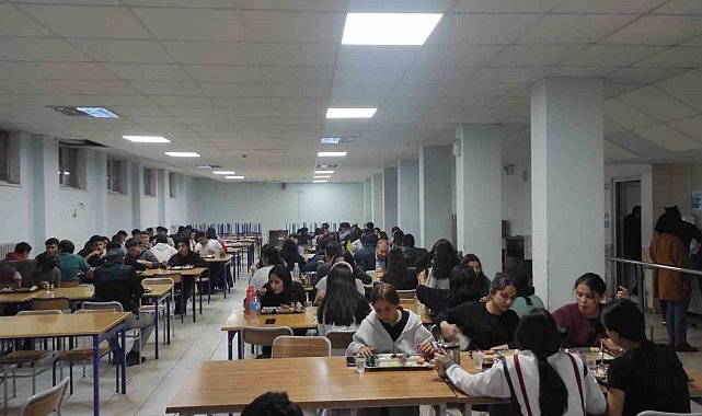 Köyceğiz Kaymakamı Maslak iftarda öğrencilerle buluştu