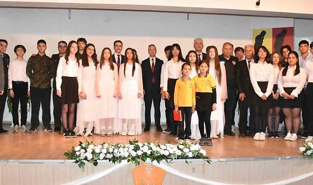 Köyceğiz'de İstiklal Marşı'nın kabulünün 104.yıldönümü kutlandı