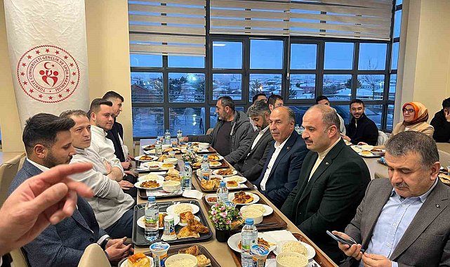 KYK yurdunda iftar buluşması