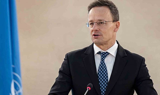 Macar Bakan Szijjarto'dan Ukrayna'ya yardıma ret: "Kendimizi bu işin içine sürükletmeyeceğiz"
