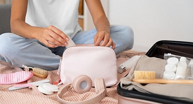 Makyaj Çantasında Ürünleri Nasıl Düzenlemelisiniz?