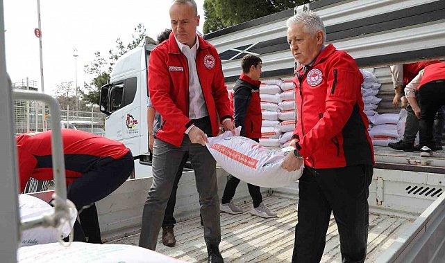 Manisa'da kuraklığa dayanaklı yerli ve milli nohut üretimi projesi