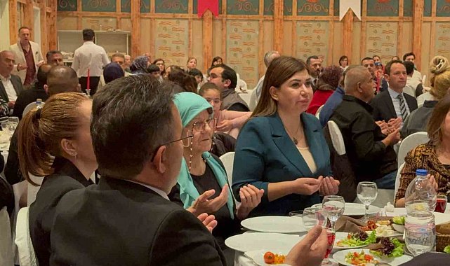 Marmaris Kaymakamlığı öksüz ve yetimlerle iftarda buluştu