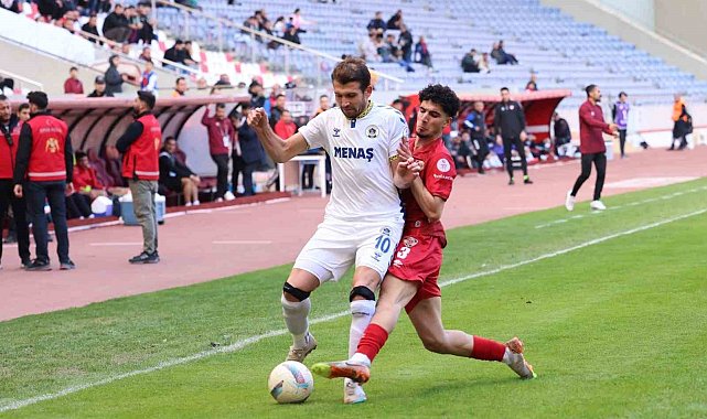 Menemen FK'da Seçim Can Koç, ikinci devre çıkışa geçti