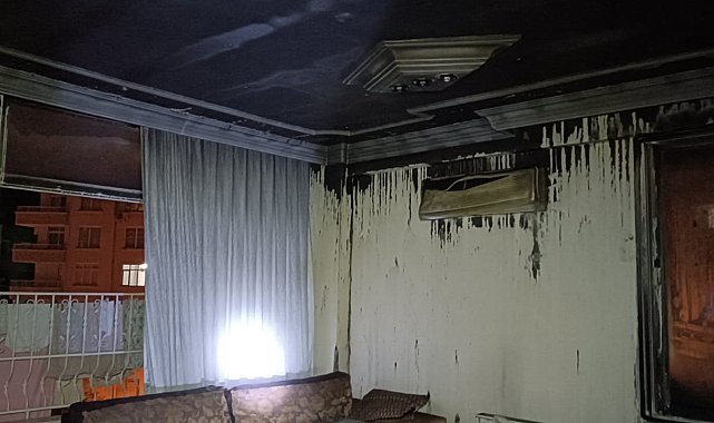 Mersin'de ev yangını