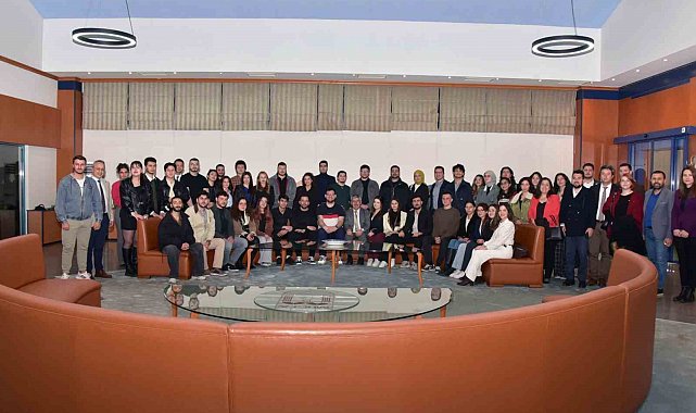 MSKÜ Rektörü Kaçar, öğrenci topluluklarıyla iftarda buluştu