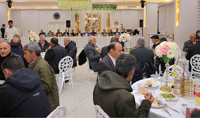 Muhtarlarla iftarda bir araya gelindi