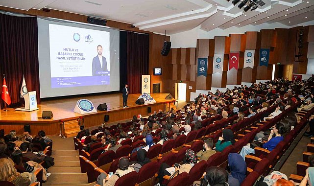 Mutlu ve başarılı çocuk yetiştirmenin formülü BUÜ'de konuşuldu