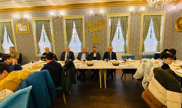 Necmettin Erbakan Fen Lisesi'nde geleneksel iftar