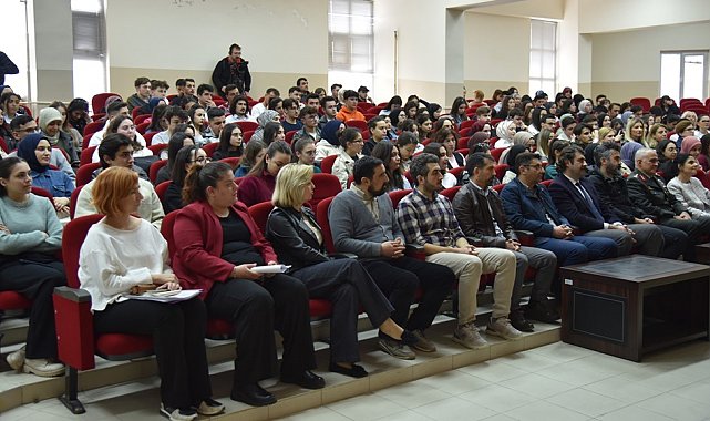 OMÜ'de İstiklal Marşı paneli