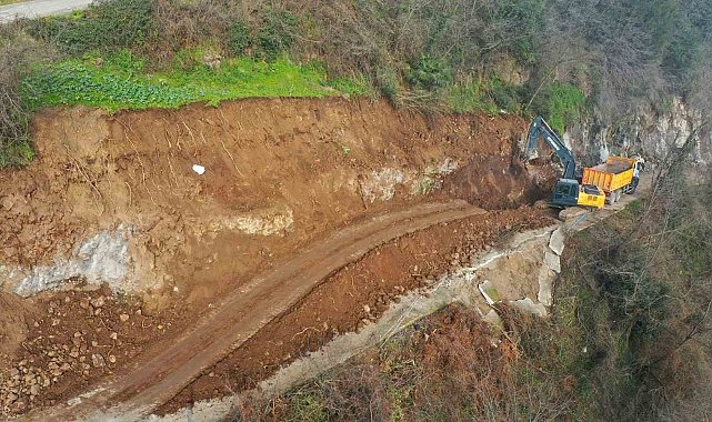 Ordu'da dar yollar genişletiliyor