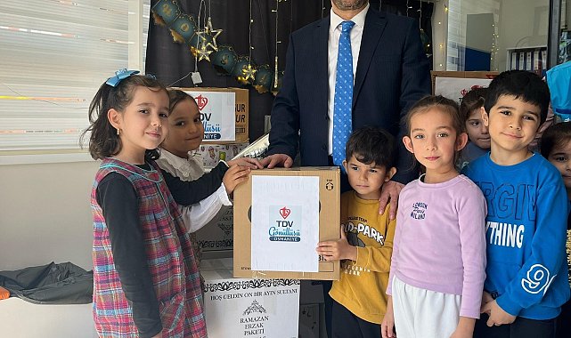 Osmaniye'de minik yürekler Ramazan kolisi hazırladı