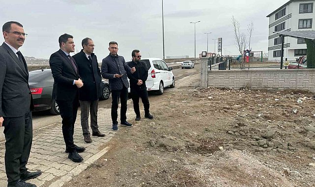 Pınarbaşı'na kazandırılan sağlık tesisi incelendi