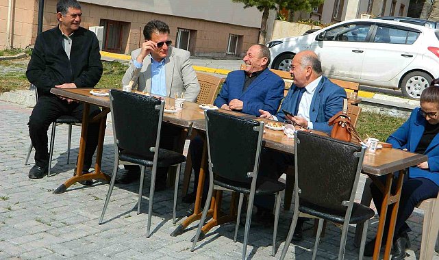 Posof'ta açık alanda bayramlaşma programı