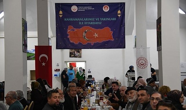 Pursaklar'da şehit aileleri ve gaziler onuruna iftar düzenlendi