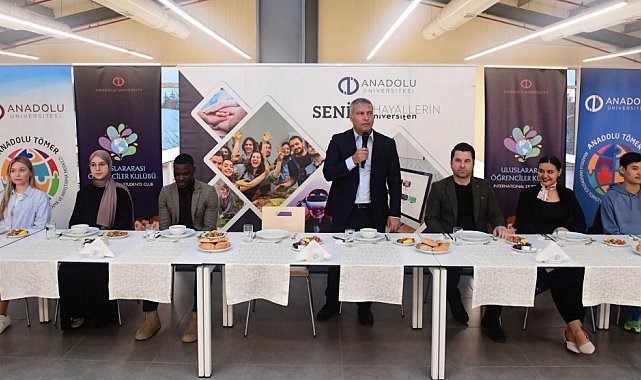 Rektör Adıgüzel, uluslararası öğrencilerle iftar sofrasında buluştu