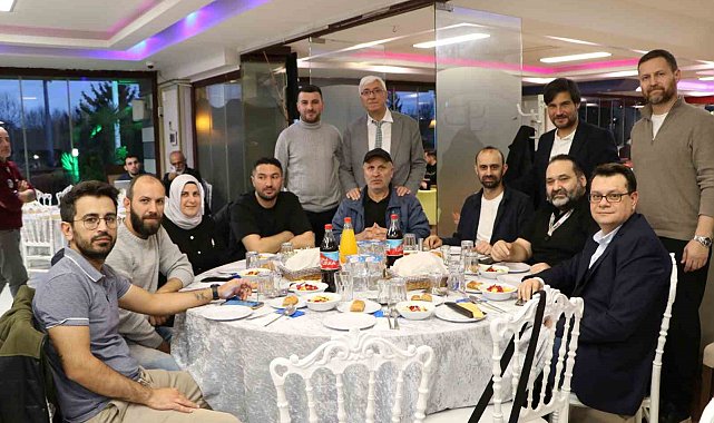 Sakarya Gazeteciler Birliği iftarda buluştu