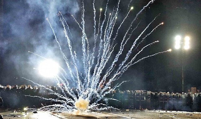 Saraçhane önünde gerginlik