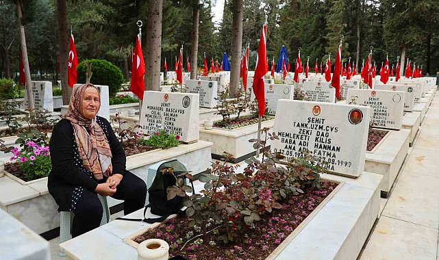 Şehit annesi: "Evladım bayramda dünyaya gelmişti, onsuz bayramı ne yapayım"