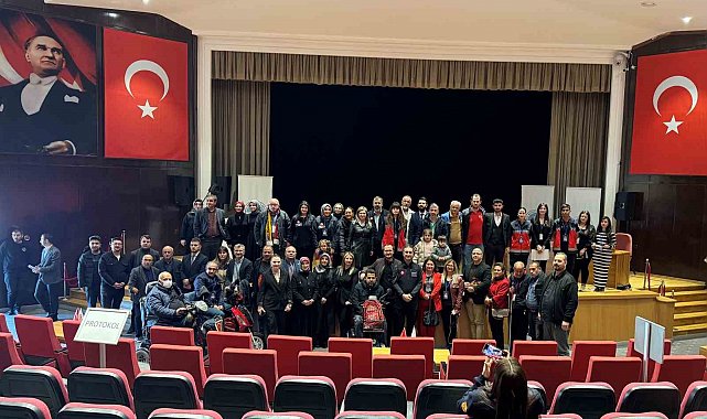 Sekmen: "Deprem ve her türlü afet konusunda daha bilinçli olma zorunluluğumuz var"