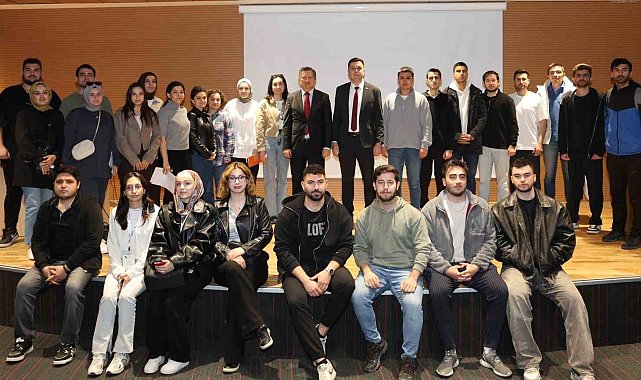 Sektör öğrenci buluşmalarının üçüncüsü gerçekleştirildi