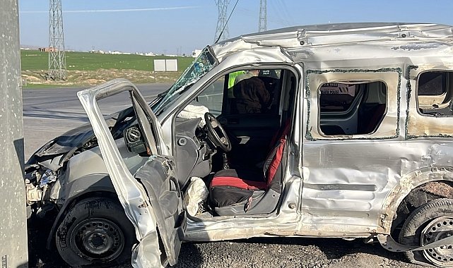 Şırnak'ta tıra çarpan kamyonet sürücüsü hayatını kaybetti