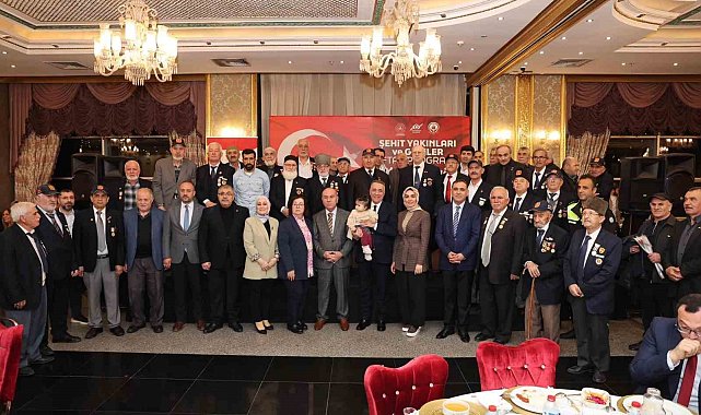 Sultangazi'de şehit yakınları ve gaziler iftar programında buluştu