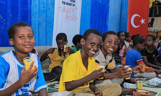 TİKA, Ramazan'ın bereketini Somali'deki yetimlerle paylaşmaya devam ediyor