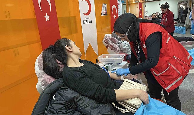 Türk Kızılay, Ramazan ayı boyunca iftardan sonra da kan bağışı kabul ediyor