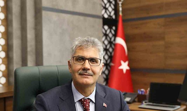 Vali Çelik: "Milletimizin manevi değerlerine yönelik sarf edilen yakışıksız ifadeleri kınıyorum"