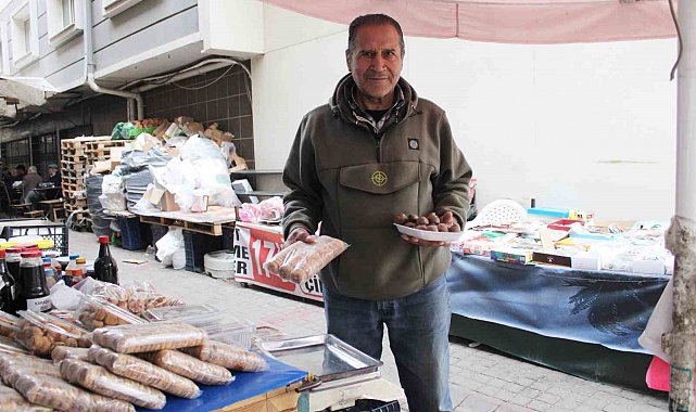 Yarım asırdır ekmeğini organik ürünlerden çıkartıyor