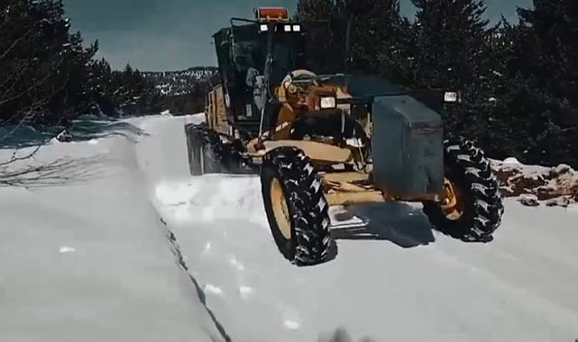 Yozgat'ın yüksek kesimlerinde karla mücadele sürüyor