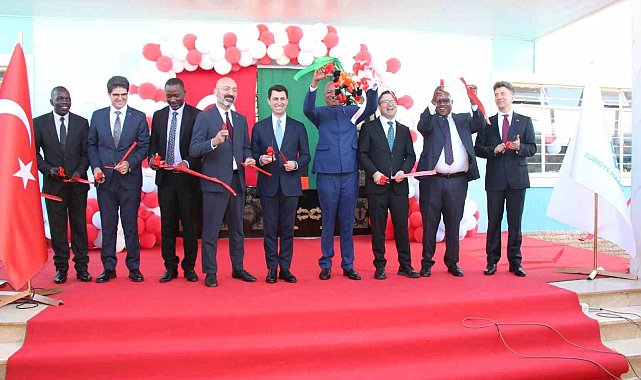 Zambiya'daki FETÖ bağlantılı okullar, Türkiye Maarif Vakfı'na devredildi