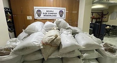 1 ton kaçak tütün yakalandı