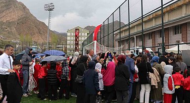 23 Nisan kutlamalarına yağmur engeli