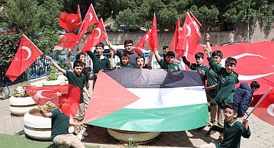 'Gazze'ye özgürlük' etkinliğinde duygusal anlar