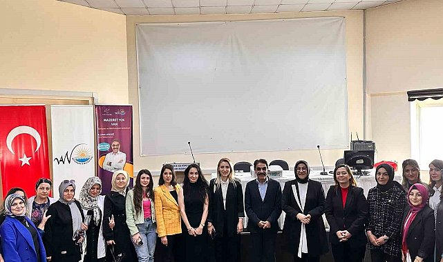 'Her Şeye Rağmen, Mazeret Yok Çıkış Var Van' semineri düzenlendi