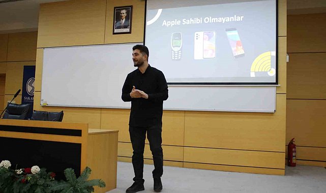 'İçerik Pazarlama Stratejileri ve Başarı Öyküsü' başlıklı söyleşi SAÜ'de gerçekleştirildi