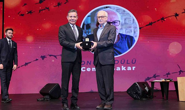 5. Esenler Öykü Günleri'nde "Onur Ödülleri" sahiplerini buldu