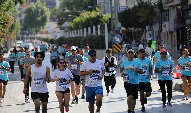 592 sporcu Şehit Ömer Halisdemir için koşacak