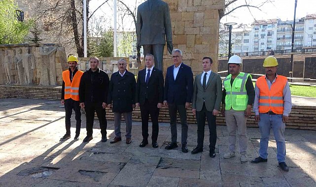 60 Yıllık anıtın çevresi yenileniyor