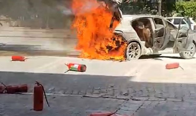 Açık bırakılan kablolar otomobili yaktı