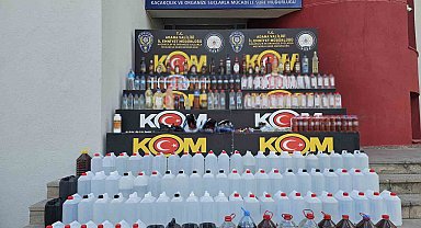 Adana'da 660 litre sahte içki ele geçirildi: 9 gözaltı