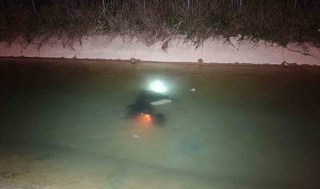 Adana'da feci kaza: Genç baba öldü, eşi ve oğlu yaralandı